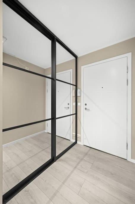 Lägenhet Central - Two Bedroom With Stylish Interior - Free Parking - Oslo